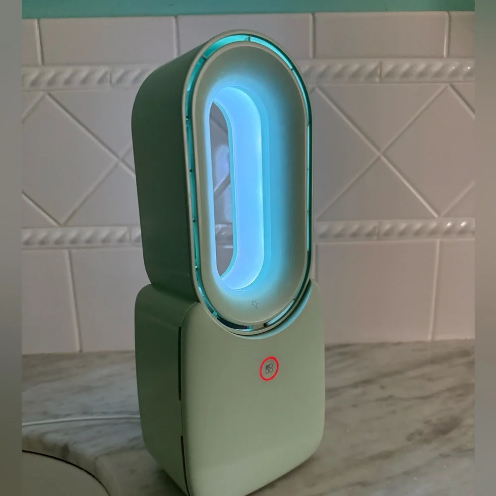 Color Night Light Table Fan - Picture 3 of 7